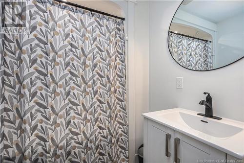 37 Lynwood Drive, Moncton, NB - Indoor Photo Showing Bathroom