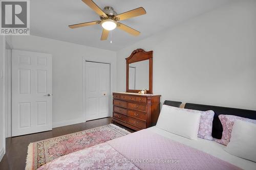 50 Amy Crescent S, London, ON - Indoor Photo Showing Bedroom