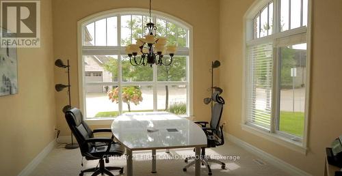 46 - 2014 Valleyrun Boulevard, London, ON - Indoor Photo Showing Dining Room