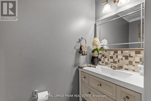 80 Courtney Street, Clarington (Bowmanville), ON - Indoor Photo Showing Bathroom