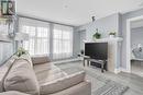 995 59 Avenue, Vancouver, BC  - Indoor Photo Showing Living Room 