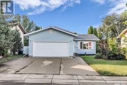 230 Konihowski ROAD  Saskatoon, SK S7S 1A7