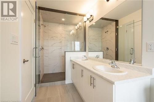 126 Picardy Drive, Hamilton, ON - Indoor Photo Showing Bathroom