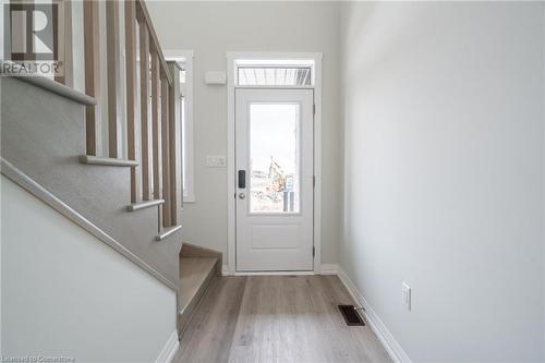 126 Picardy Drive, Hamilton, ON - Indoor Photo Showing Other Room