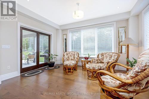 4320 Random Acres Road, Milton, ON - Indoor Photo Showing Living Room