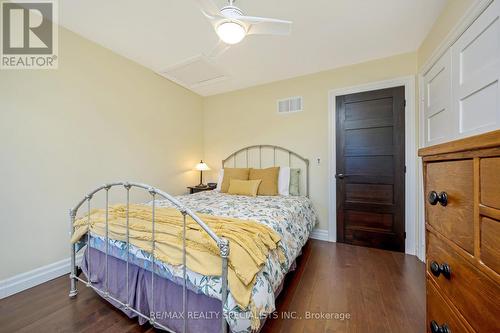 4320 Random Acres Road, Milton, ON - Indoor Photo Showing Bedroom