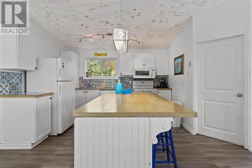 248 Main Road, Bellevue Beach, NL - Indoor Photo Showing Kitchen