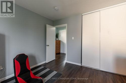 100 - 700 Osgoode Drive, London, ON - Indoor Photo Showing Other Room