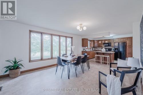 24307 Thomson Line, West Elgin (West Lorne), ON - Indoor Photo Showing Dining Room