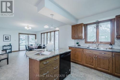 24307 Thomson Line, West Elgin (West Lorne), ON - Indoor Photo Showing Kitchen With Double Sink