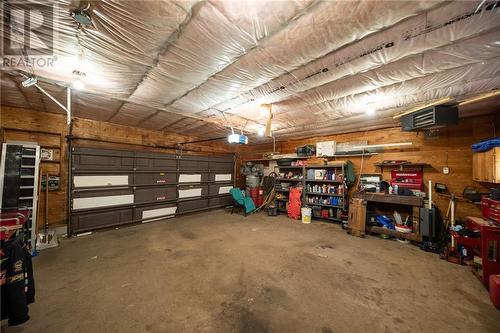 447 Boundary Road, Pembroke, ON - Indoor Photo Showing Garage