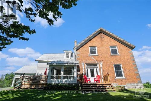 2327 Hwy 31, North Dundas, ON - Outdoor With Deck Patio Veranda