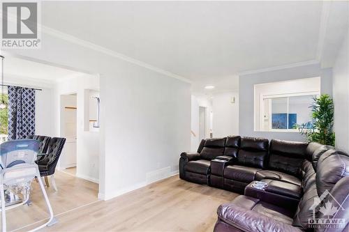 Living room area - 271 Bonavista Street, Rockland, ON - Indoor Photo Showing Living Room