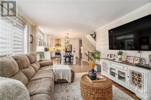 108 Lamadeleine Boulevard, Embrun, ON - Indoor Photo Showing Living Room