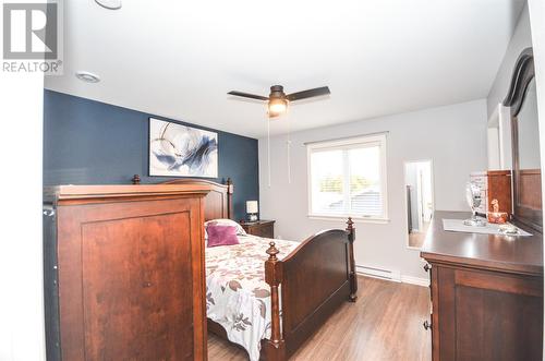 7 Oake'S Lane, Cbs, NL - Indoor Photo Showing Bedroom