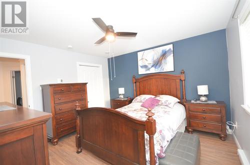 7 Oake'S Lane, Cbs, NL - Indoor Photo Showing Bedroom