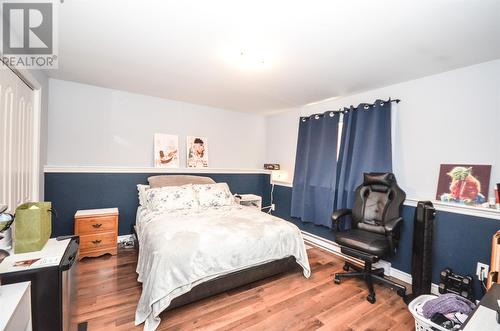 7 Oake'S Lane, Cbs, NL - Indoor Photo Showing Bedroom