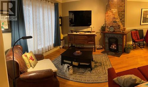 91 Craigmillar Avenue, St. John'S, NL - Indoor Photo Showing Living Room With Fireplace