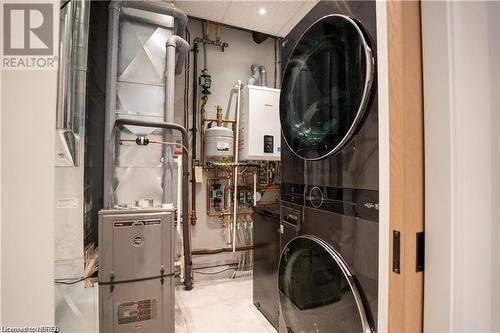 173 Sugarbush Street, North Bay, ON - Indoor Photo Showing Laundry Room