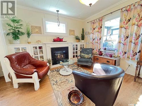 308 Jasper Street, Maple Creek, SK - Indoor Photo Showing Living Room With Fireplace