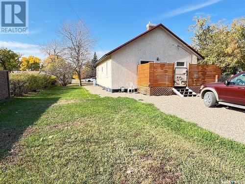 308 Jasper Street, Maple Creek, SK - Outdoor