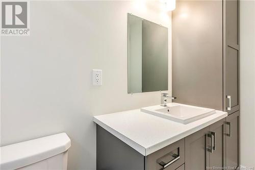 222 Teaberry Avenue, Moncton, NB - Indoor Photo Showing Bathroom