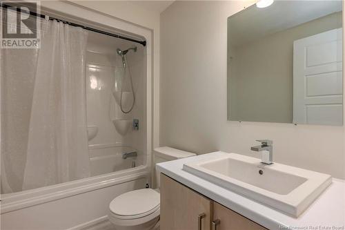 222 Teaberry Avenue, Moncton, NB - Indoor Photo Showing Bathroom