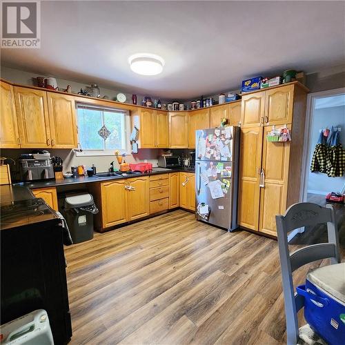 3361 Hwy 144, Chelmsford, ON - Indoor Photo Showing Kitchen With Double Sink