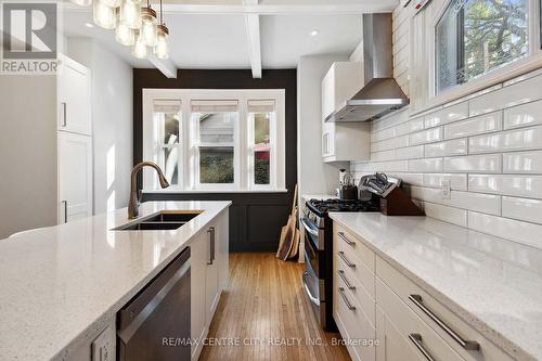 65 Grand Avenue, London, ON - Indoor Photo Showing Kitchen With Double Sink With Upgraded Kitchen