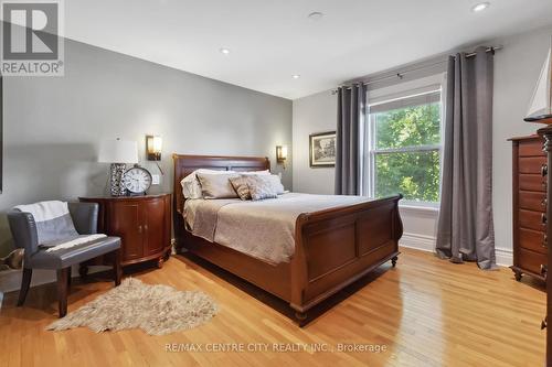 65 Grand Avenue, London, ON - Indoor Photo Showing Bedroom