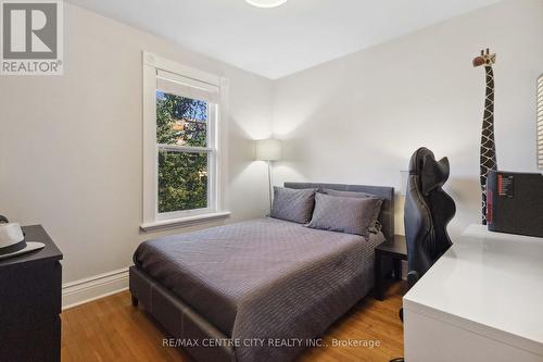 65 Grand Avenue, London, ON - Indoor Photo Showing Bedroom