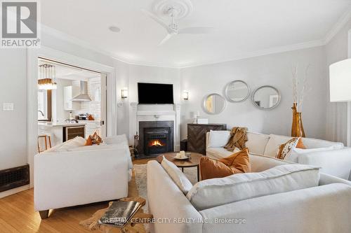 65 Grand Avenue, London, ON - Indoor Photo Showing Living Room With Fireplace