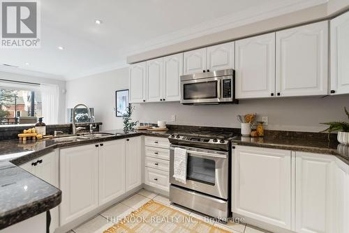 708 - 1400 The Esplanade North Road, Pickering (Town Centre), ON - Indoor Photo Showing Kitchen With Stainless Steel Kitchen