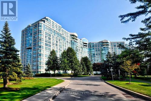 713 - 7825 Bayview Avenue, Markham, ON - Outdoor With Facade