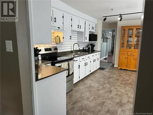 19 Vanceboro Road, Mcadam, NB - Indoor Photo Showing Kitchen With Double Sink