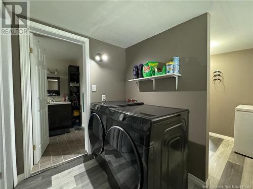 19 Vanceboro Road, Mcadam, NB - Indoor Photo Showing Laundry Room