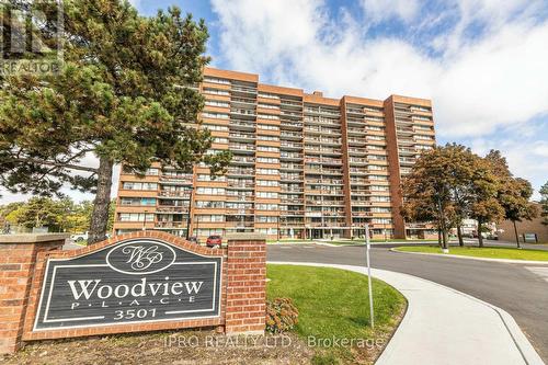 901 - 3501 Glen Erin Drive, Mississauga, ON - Outdoor With Balcony