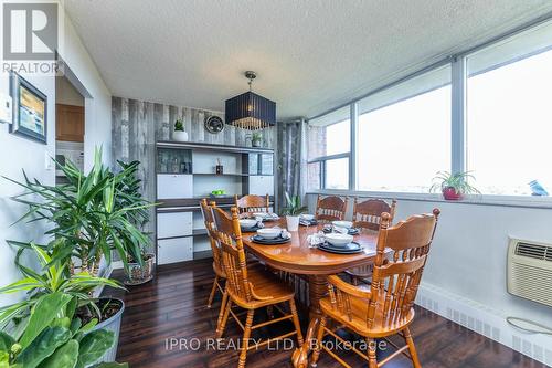 901 - 3501 Glen Erin Drive, Mississauga, ON - Indoor Photo Showing Dining Room