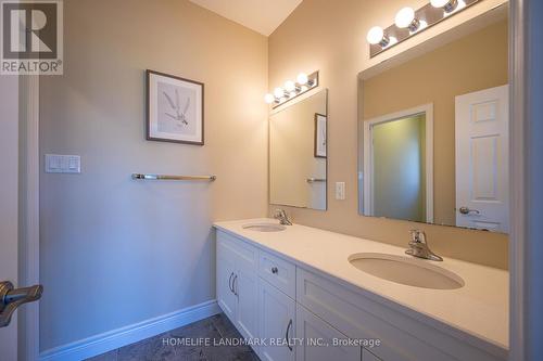 283 Macalister Boulevard, Guelph, ON - Indoor Photo Showing Bathroom