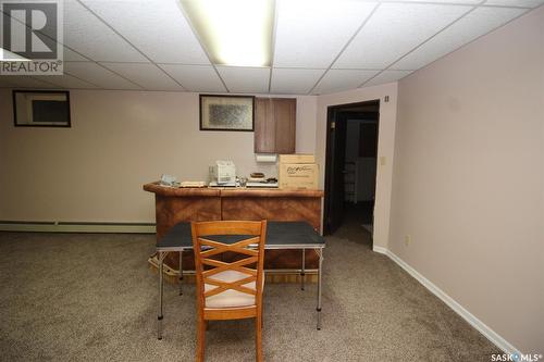 595 9Th Street W, Shaunavon, SK - Indoor