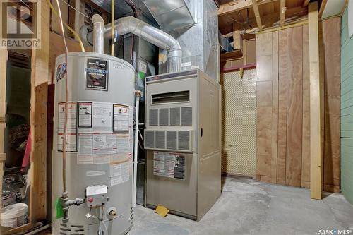 414 Mountain Street, Strasbourg, SK - Indoor Photo Showing Basement