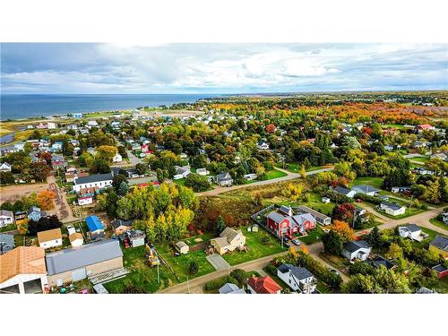 19 Dunham Rd, Pointe-Du-Chêne, NB 