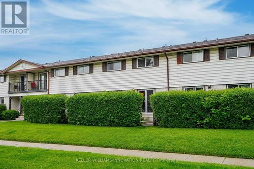 3 - 30 Flamingo Drive, Woolwich, ON - Outdoor