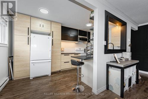 3 - 30 Flamingo Drive, Woolwich, ON - Indoor Photo Showing Kitchen