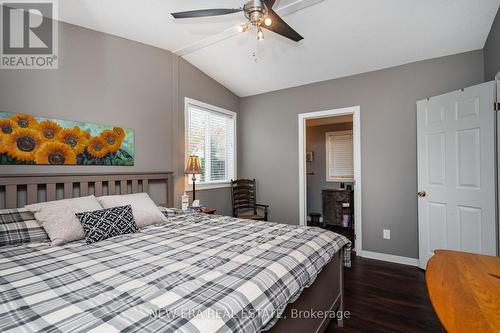 79 Portage Road, Kawartha Lakes, ON - Indoor Photo Showing Bedroom