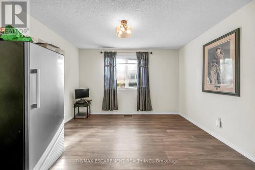 65 Highland Boulevard, Haldimand, ON - Indoor Photo Showing Other Room