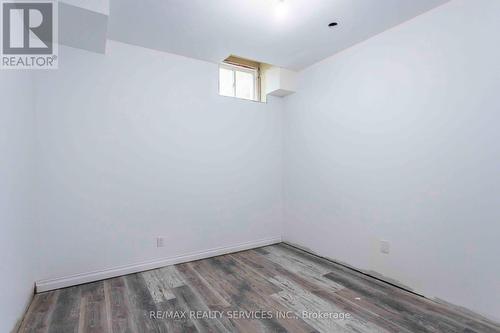 2 Kidd Crescent, New Tecumseth, ON - Indoor Photo Showing Other Room