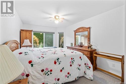 107 134 Fifth Ave E, Qualicum Beach, BC - Indoor Photo Showing Bedroom