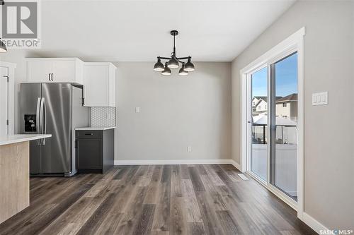 274 Fortosky Crescent, Saskatoon, SK - Indoor Photo Showing Kitchen With Stainless Steel Kitchen