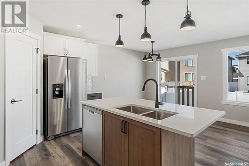 274 Fortosky Crescent, Saskatoon, SK - Indoor Photo Showing Kitchen With Stainless Steel Kitchen With Double Sink With Upgraded Kitchen